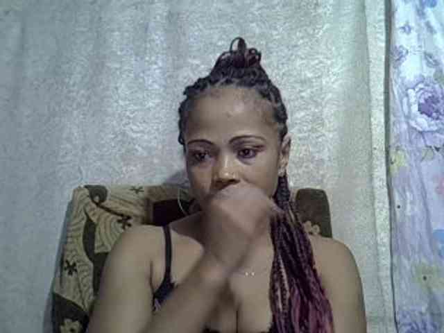 Sexywife1 webcam