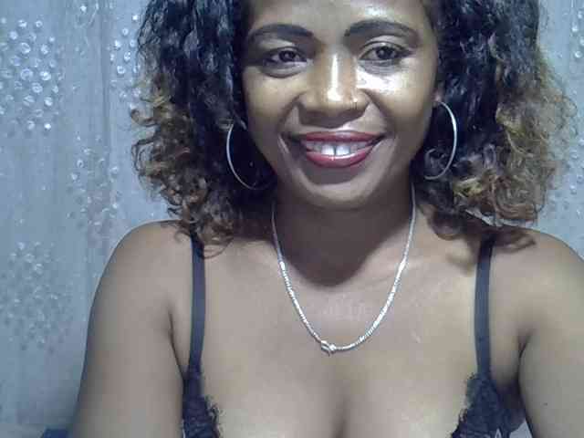 Sexywife1 webcam