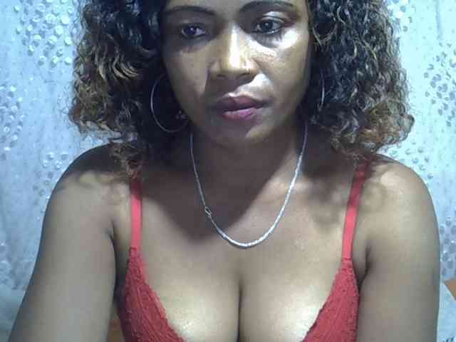 Sexywife1 webcam