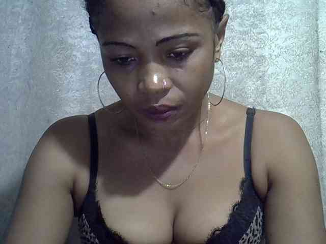 Sexywife1 webcam