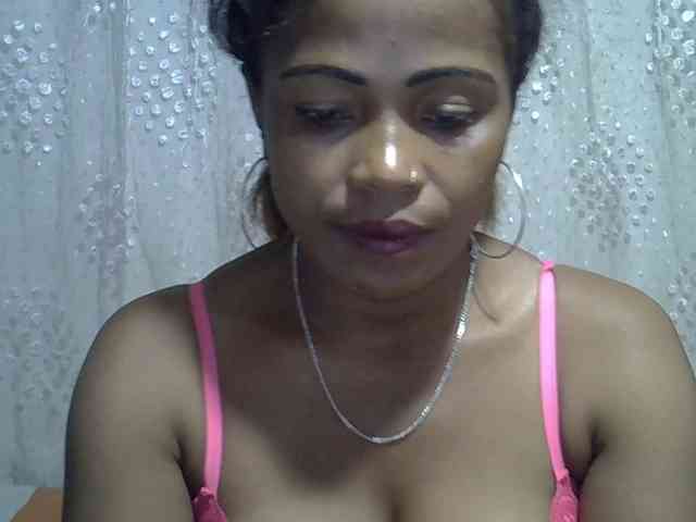 Sexywife1 webcam