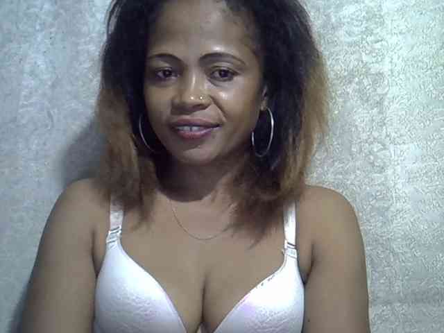 Sexywife1 webcam