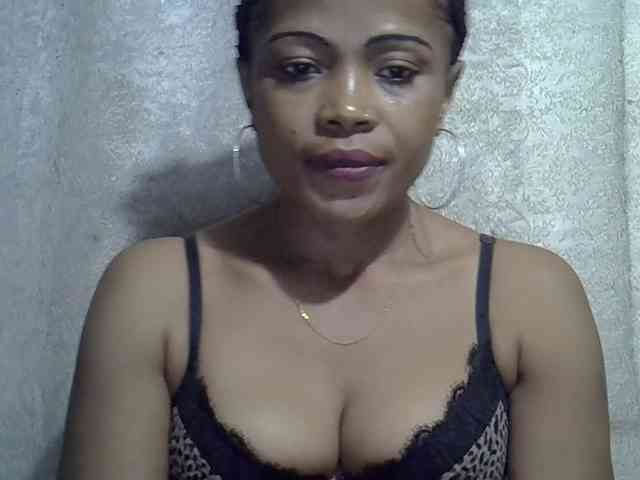 Sexywife1 webcam
