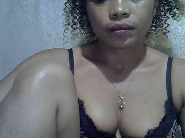 Sexywife1 webcam