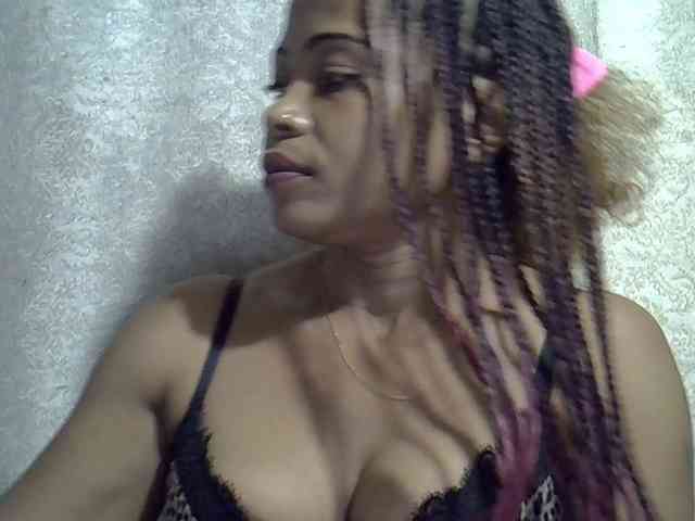 Sexywife1 webcam