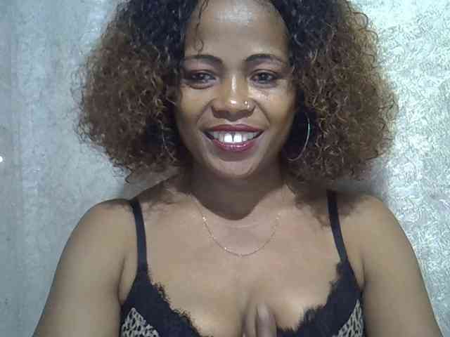 Sexywife1 webcam
