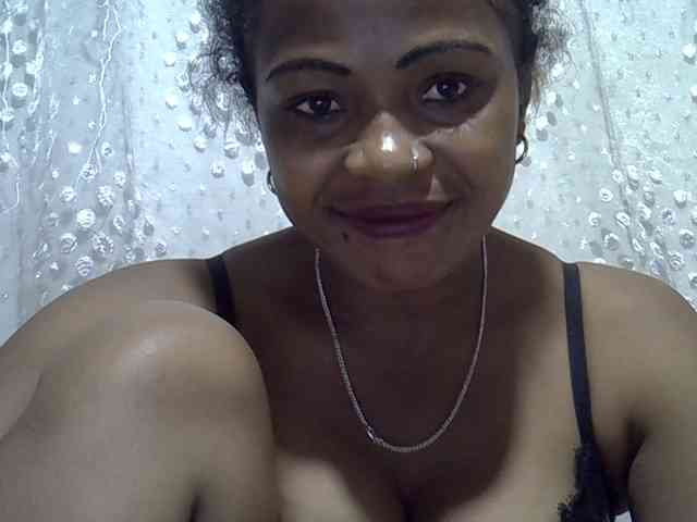 Sexywife1 webcam