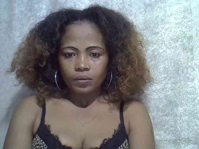 Sexywife1 webcam