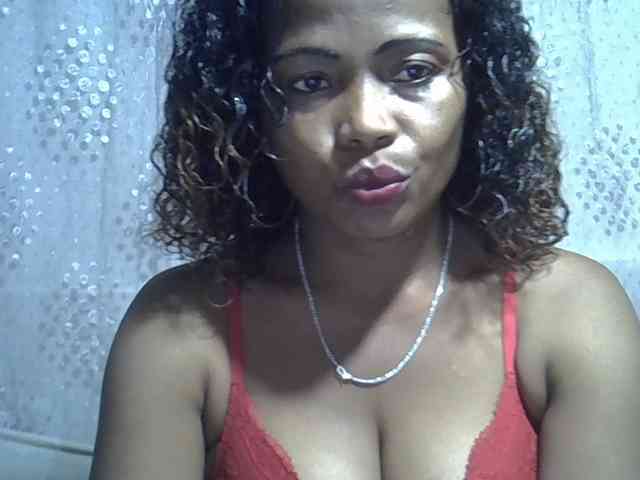 Sexywife1 webcam