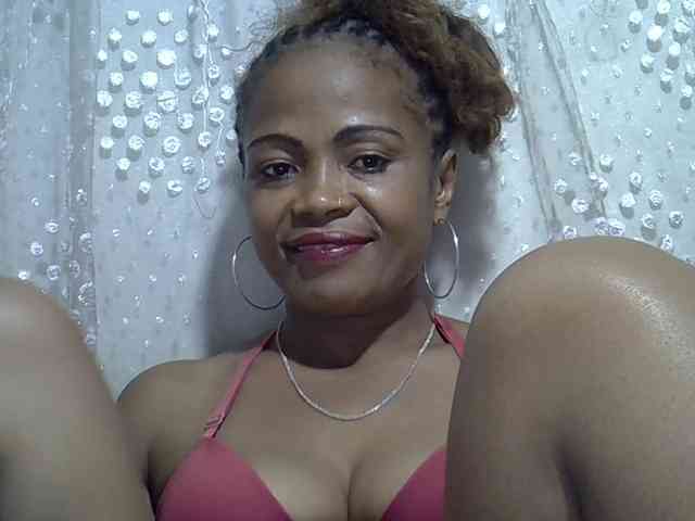 Sexywife1 webcam