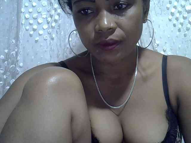 Sexywife1 webcam