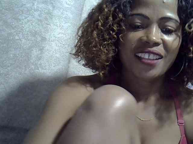 Sexywife1 webcam