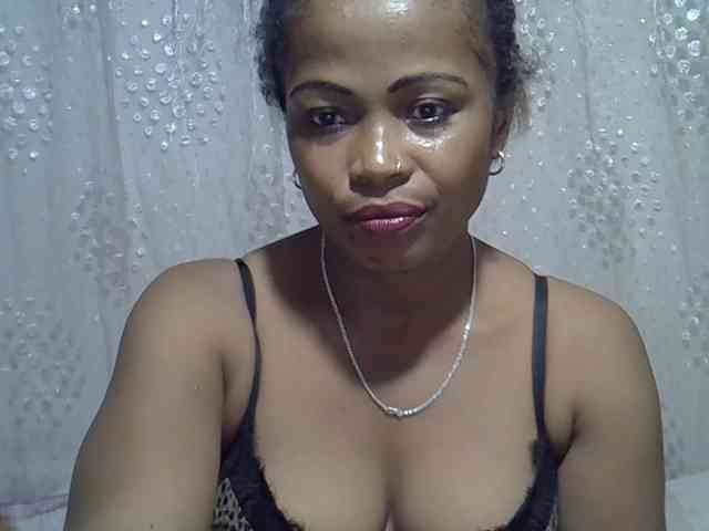 Sexywife1 webcam