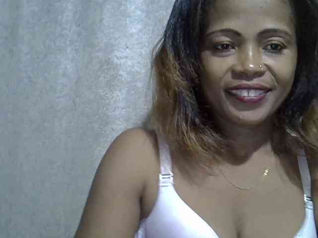 Sexywife1 webcam