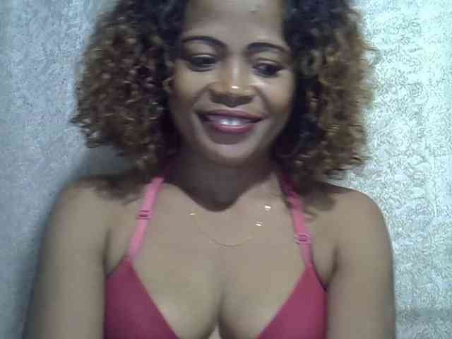 Sexywife1 webcam
