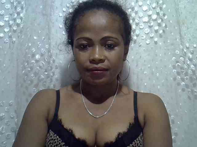 Sexywife1 webcam