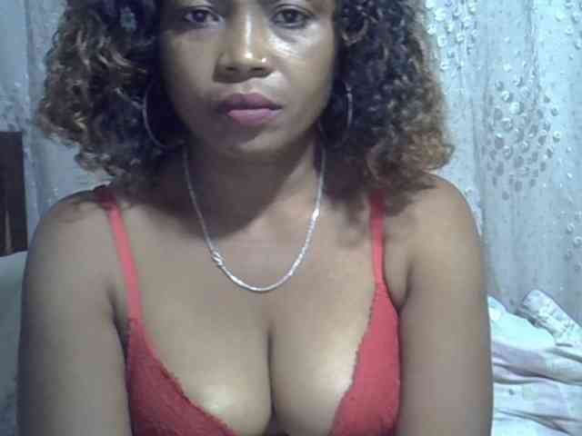 Sexywife1 webcam