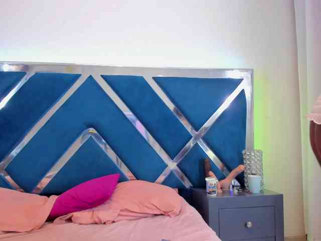 Emmagrace00 webcam