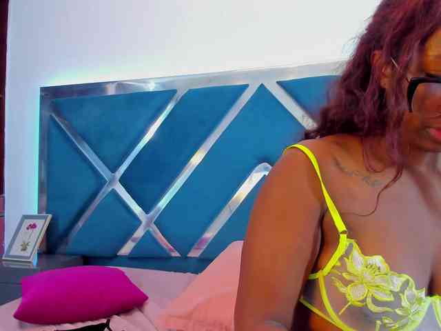 Emmagrace00 webcam