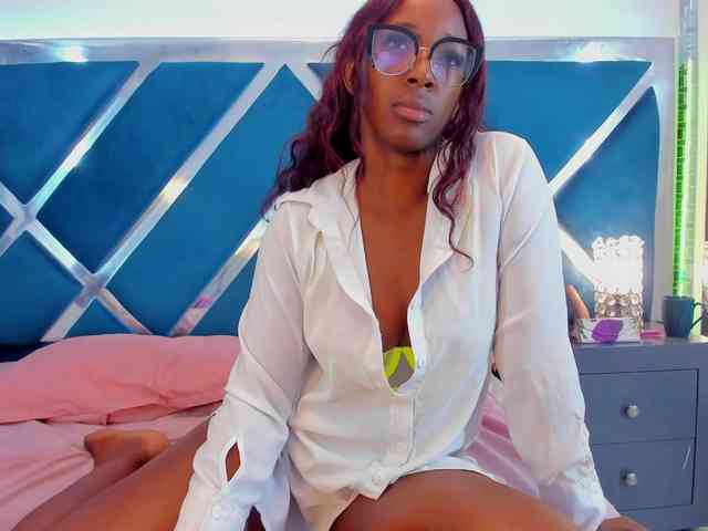 Emmagrace00 webcam