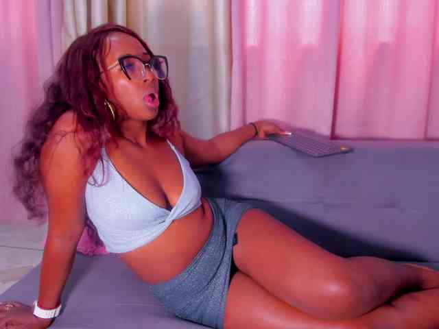 Emmagrace00 webcam