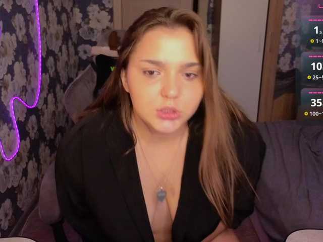 iam-momiji's BongaCams show and profile