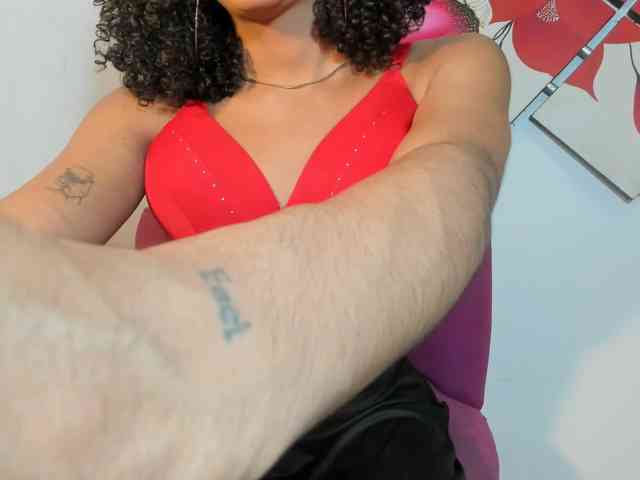 naommykristenn Live Webcam on BongaCams