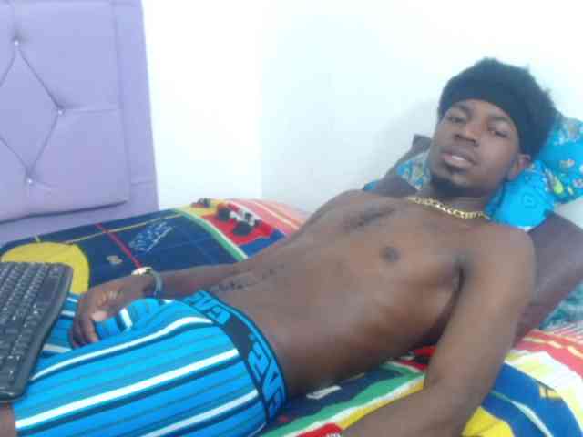 jaycolinss Live Webcam on BongaCams