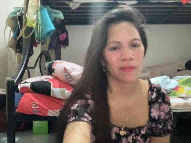 Sexy-pinay69 webcam