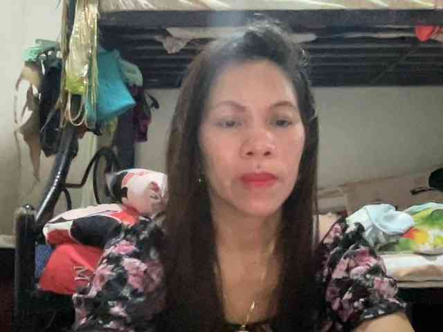 Sexy-pinay69 webcam