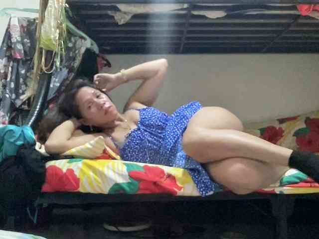 Sexy-pinay69 webcam