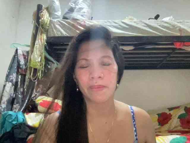 Sexy-pinay69 webcam