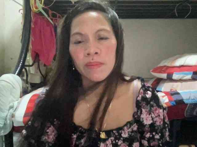 Sexy-pinay69 webcam