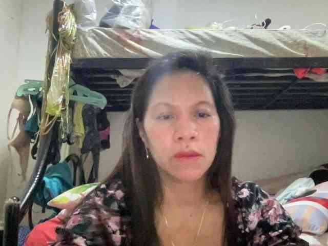 Sexy-pinay69 webcam
