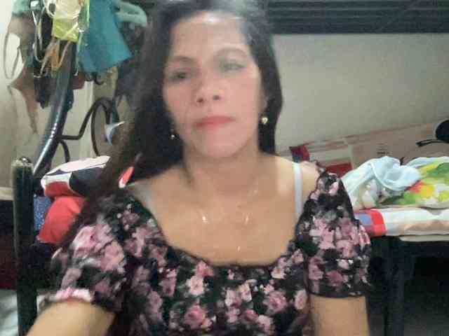 Sexy-pinay69 webcam
