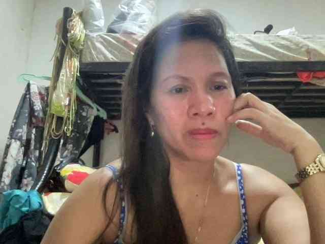 Sexy-pinay69 webcam