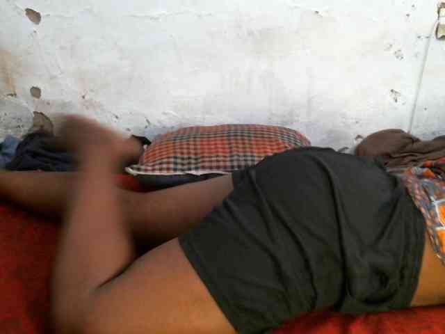 Vivvy-Queen webcam