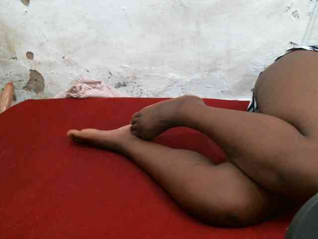 Vivvy-Queen webcam