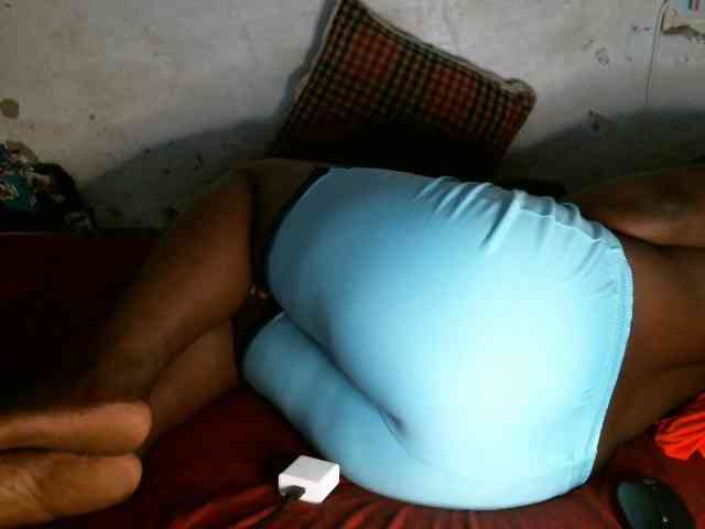 Vivvy-Queen webcam