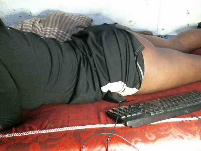 Vivvy-Queen webcam