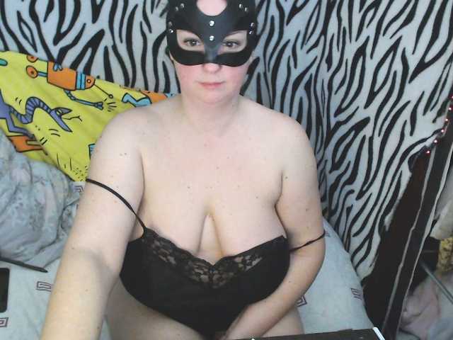 GoldenFisha's BongaCams show and profile