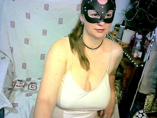 GoldenFisha webcam
