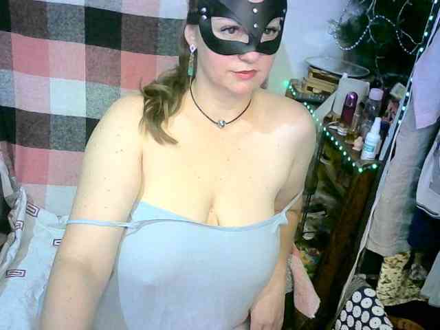 GoldenFisha webcam