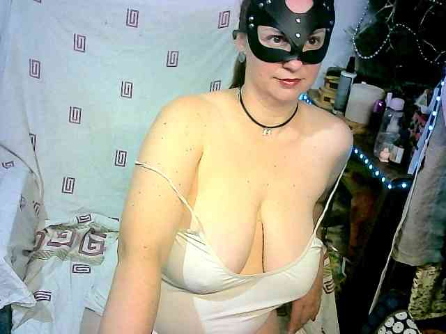 GoldenFisha webcam