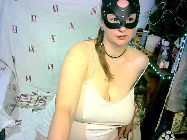GoldenFisha webcam