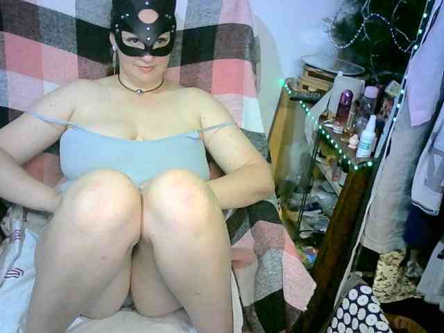 GoldenFisha webcam