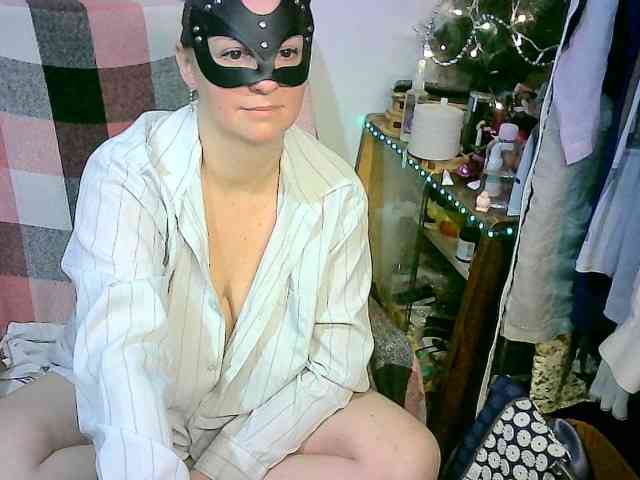 GoldenFisha webcam