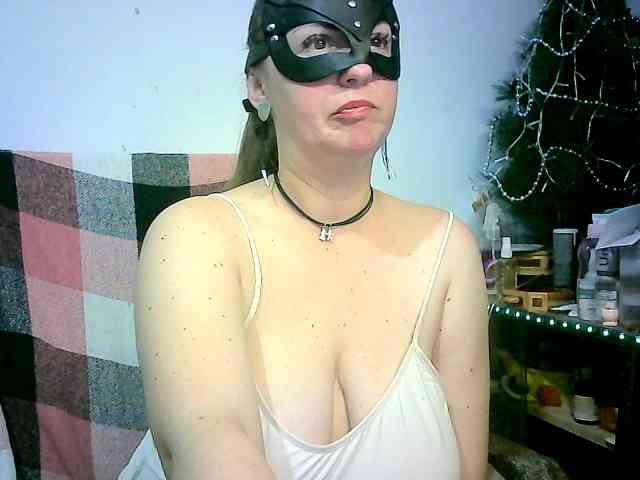 GoldenFisha webcam