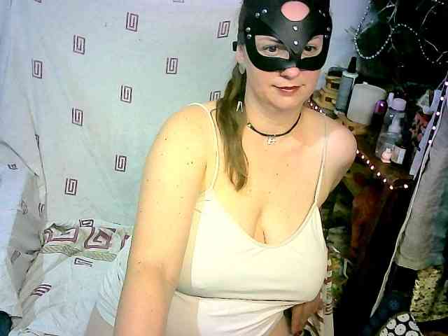 GoldenFisha webcam