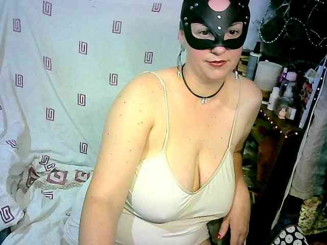 GoldenFisha webcam
